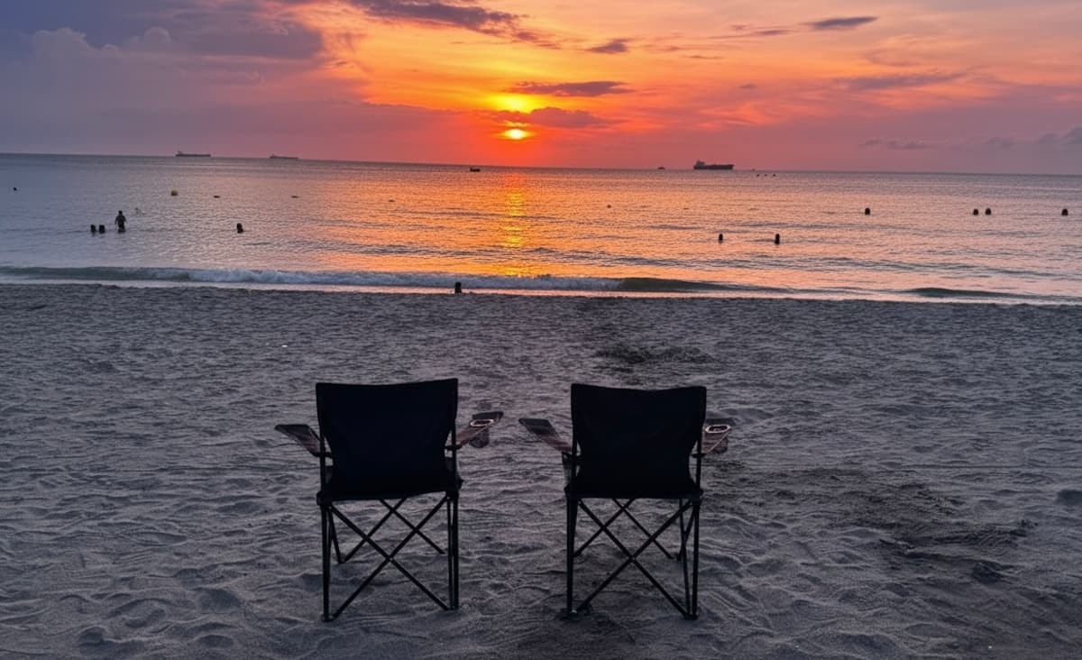 Atardecer en Playa Salguero con vista al mar Caribe desde Santa Marta